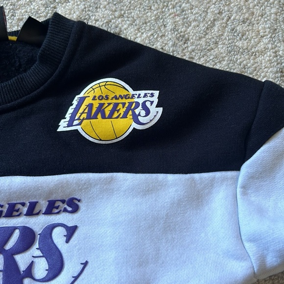 Vintage Lakers NBA sweater Size 1.5 - 2 years - Picture 3 of 5
